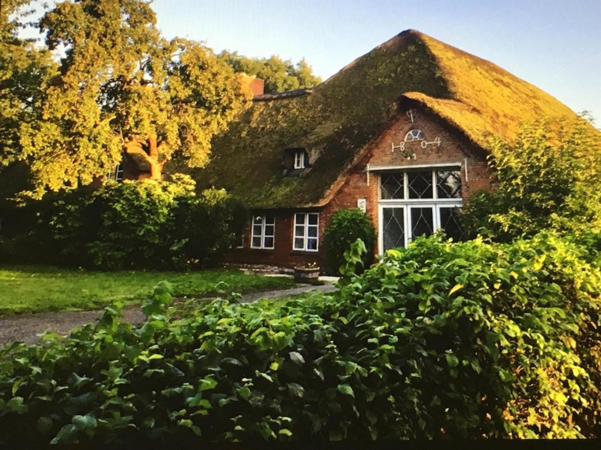 Haubarg Alte Strandvogtei Westerhever Buitenkant foto